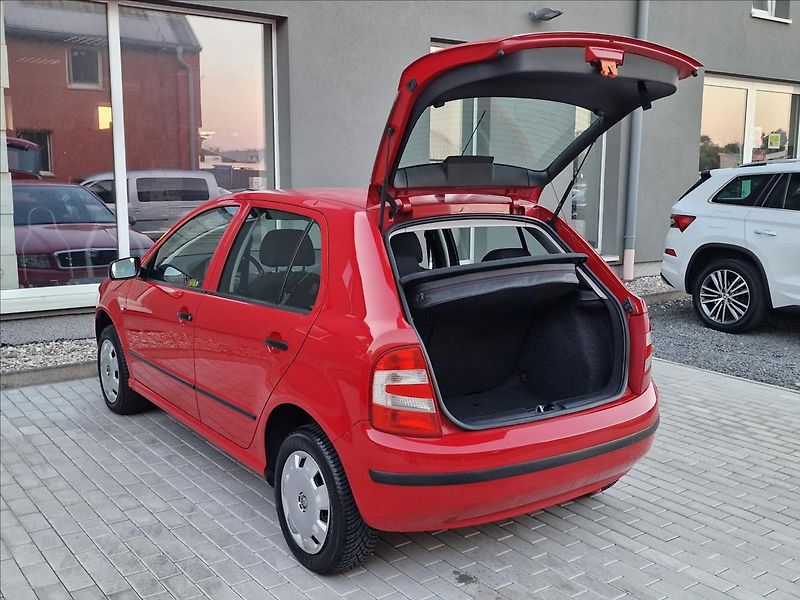 Škoda Fabia 1.2i 47kW,původ ČR - fotka 33 z 39