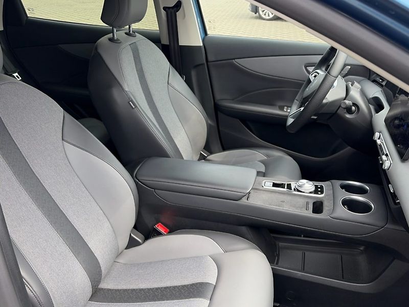 MG MGS5 EV (2026) S5 EV Exclusive 64kWh - fotka 6 z 21