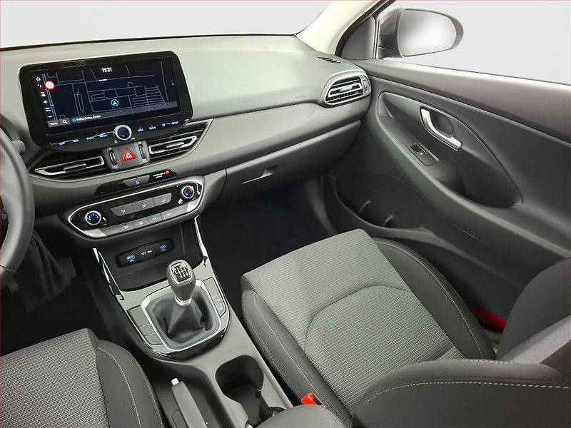 Hyundai i30 (2026) 1.0 T-GDI, COMFORT, KAMERA - fotka 8 z 20