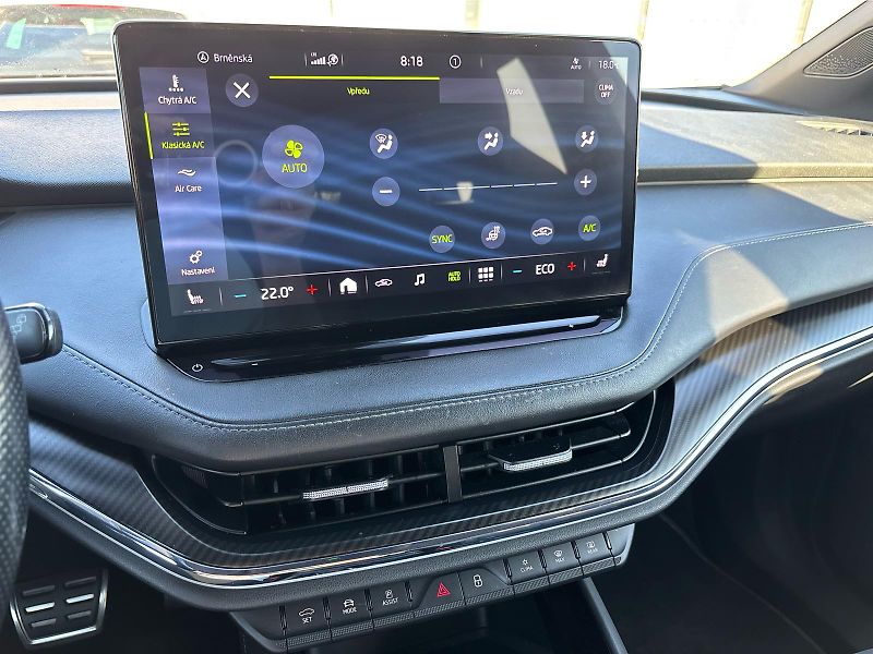 Škoda Enyaq iV 80 150 kW 82 kWh SOH 88% TČ - fotka 19 z 30