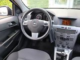 Opel Astra (2011) 1.4 16V, Tempomat - náhled 7