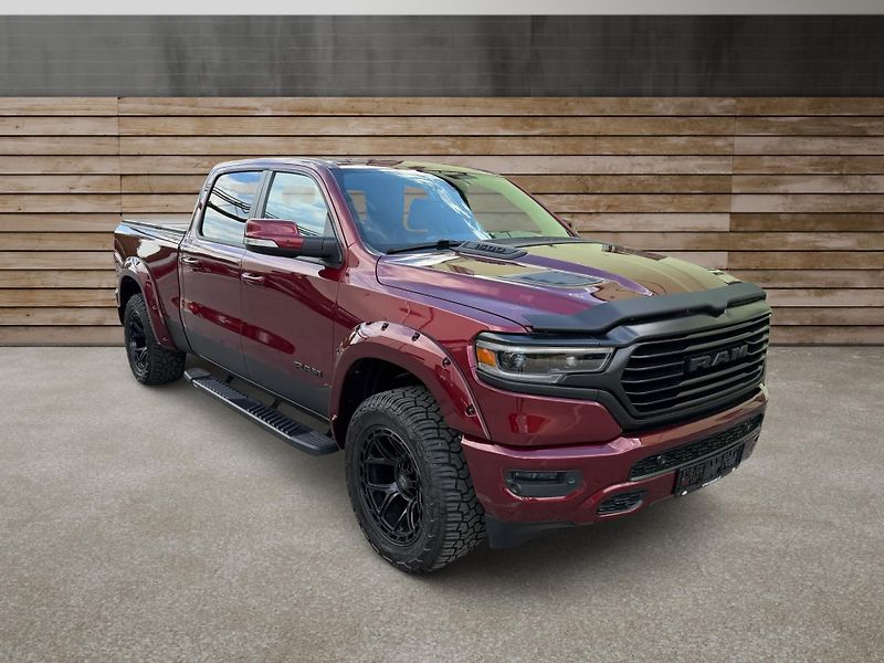 Dodge RAM (2019) +HEMI+LARAMIE+OFFROAD PAKET+ - fotografie inzerátu