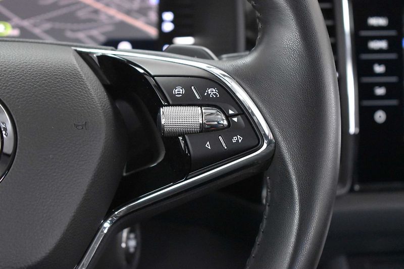 Škoda Kodiaq TDI 147kW 4x4*L&K*TAŽNÉ*ČR 1.M - fotka 23 z 51