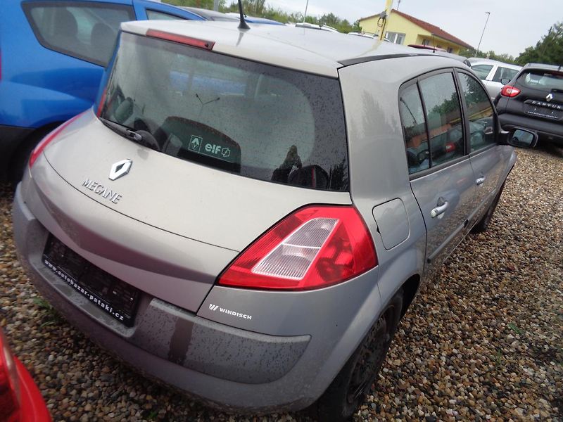 Renault Mégane 1,4 - fotka 5 z 9