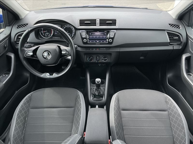 Škoda Fabia 1,0 TSI Combi Ambition Plus - fotka 6 z 24