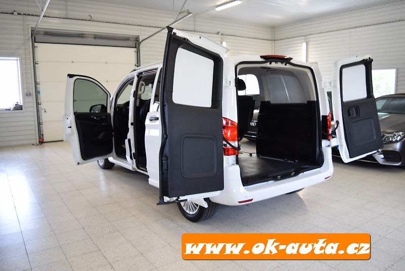 Mercedes-Benz Vito 114 CDI MIXTO LED 5 MÍST  - fotka 25 z 55
