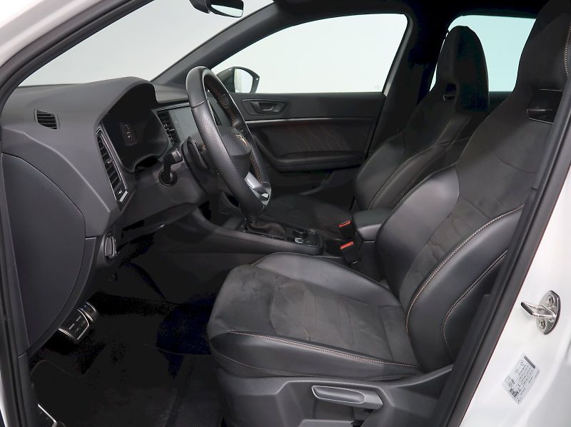 Cupra Ateca (2024) VZ 2.0TSI 221KW 4x4 DSG NAVI - fotka 13 z 43