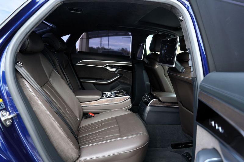 Audi A8 50 TDI Quattro 210 Kw/B&O/Matr - fotka 34 z 49