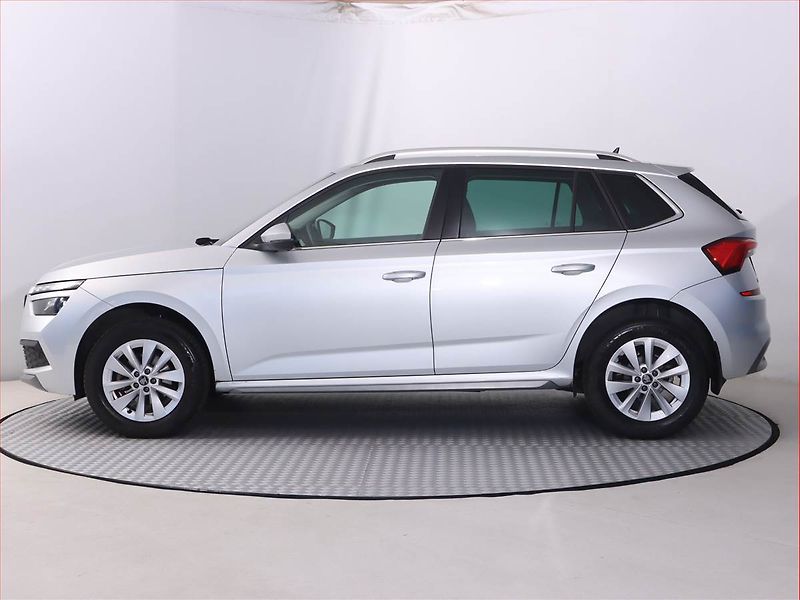 Škoda Kamiq (2022) Style 1.5 TSI - fotka 3 z 24