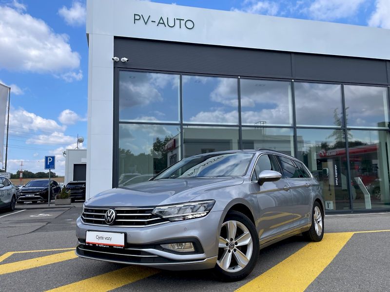 Volkswagen Passat (2021) 1.5 TSI 110 kW DSG Business - fotka 34 z 34