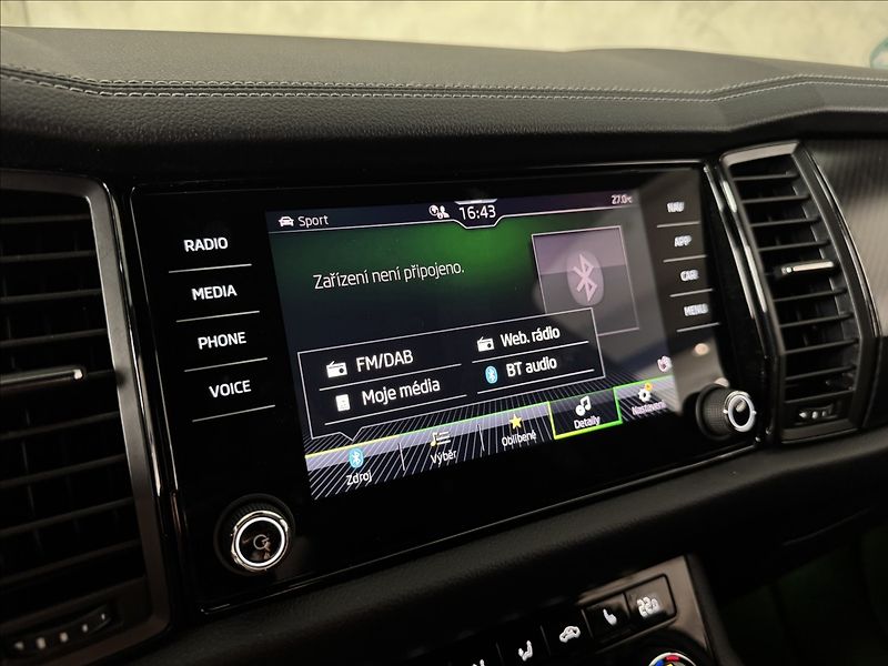 Škoda Kodiaq 2,0 TDi  DSG Sportline Virtual - fotka 38 z 47