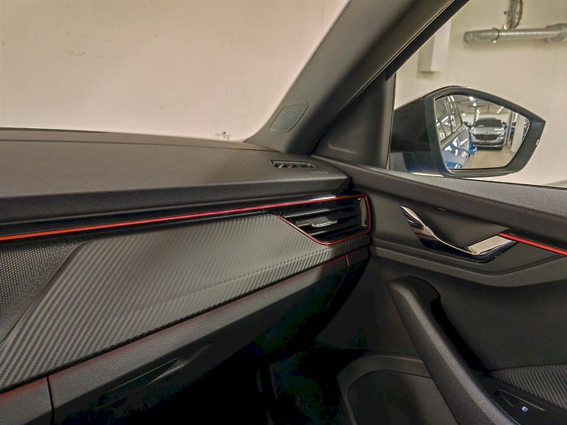 Škoda Scala (2025) 1.0 TSI 85 kW Monte Carlo - fotka 6 z 29