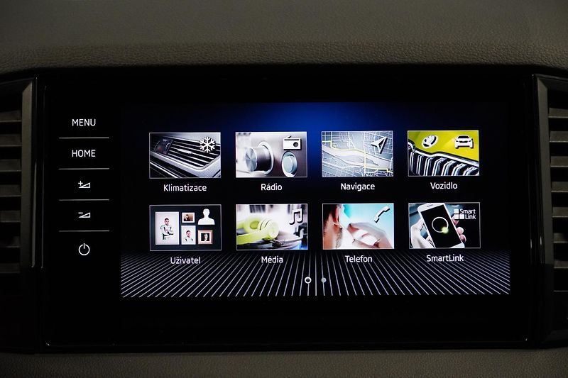 Škoda Karoq 2.0TSI,DSG,4x4,Sportl.NzTopení - fotka 30 z 39