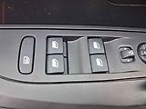 Peugeot 2008 (2021) 1.5 HDi, Allure, AT, +kola - náhled 15