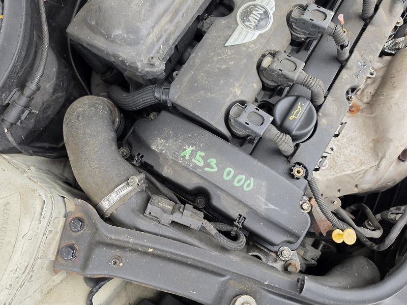 Mini Cooper S 1.6 128Kw Xenon Harman - fotka 18 z 19