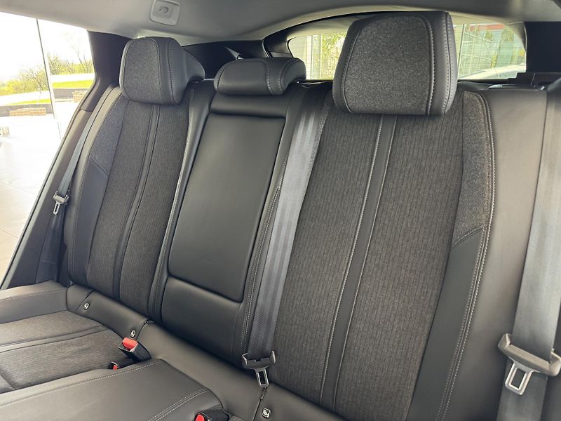 Peugeot 508 Hybrid 225*AT8*Allure*Webasto - fotka 14 z 34