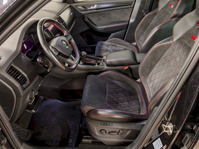 Škoda Kodiaq (2019) 2.0 TDI 176 kW DSG 4x4 RS - fotka 23 z 34