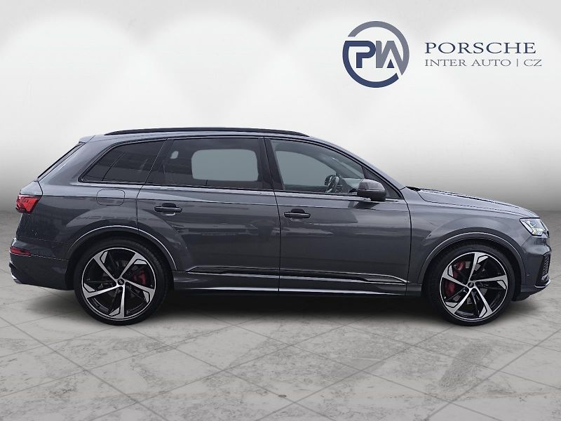 Audi SQ7 4.0 TFSi - fotka 23 z 24