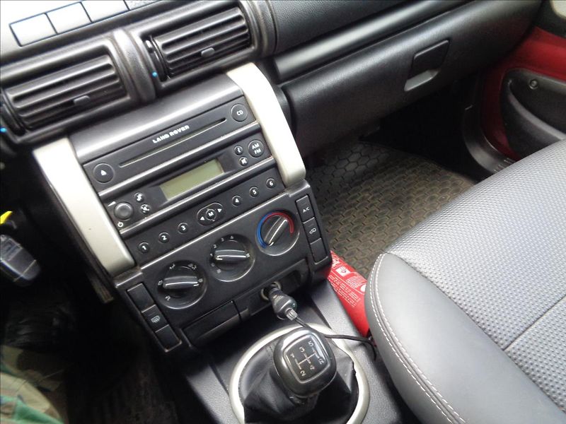 Land Rover Freelander 2,0 - fotka 14 z 15