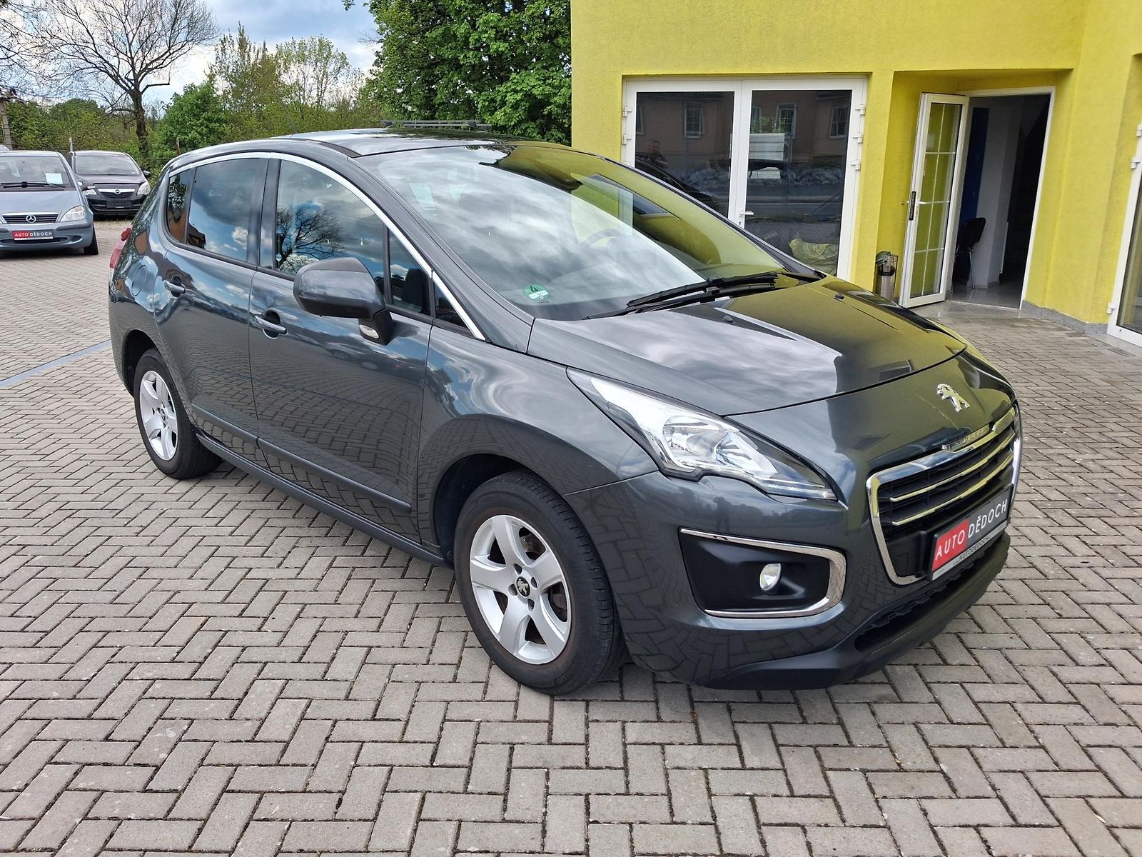 Peugeot 3008 1,6HDi NAVI VYHŘ.SED. 2x KOLA