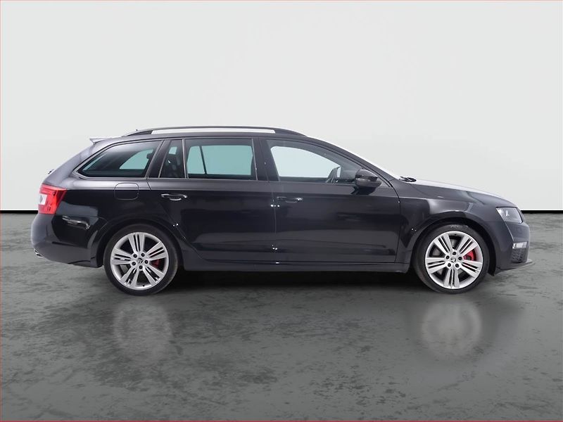 Škoda Octavia (2015) RS 2.0 TSI, Automat - fotka 6 z 22