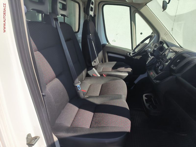 Peugeot Boxer (2021) 2.2HDi SKŘÍŇ, 1.maj,ČR - fotka 18 z 18