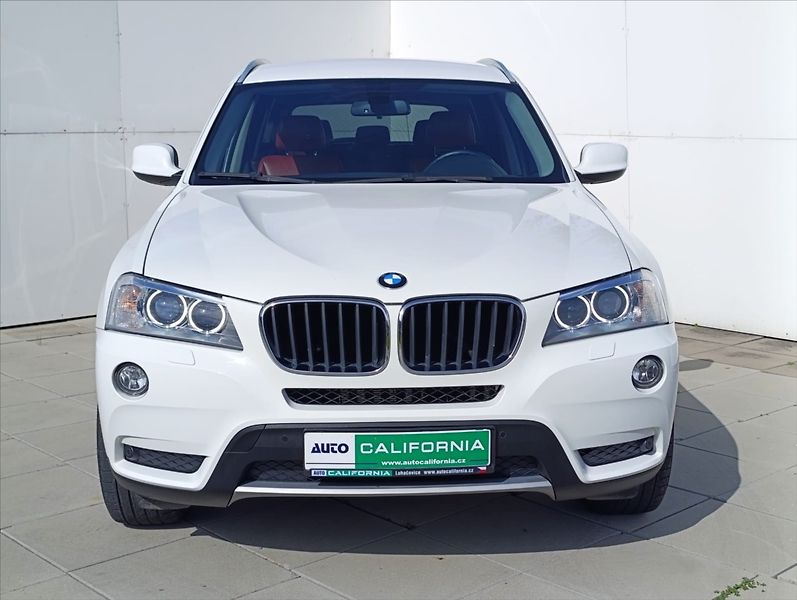 BMW X3 2,0 D X-drive aut. Kůže Bi-xen - fotka 3 z 53