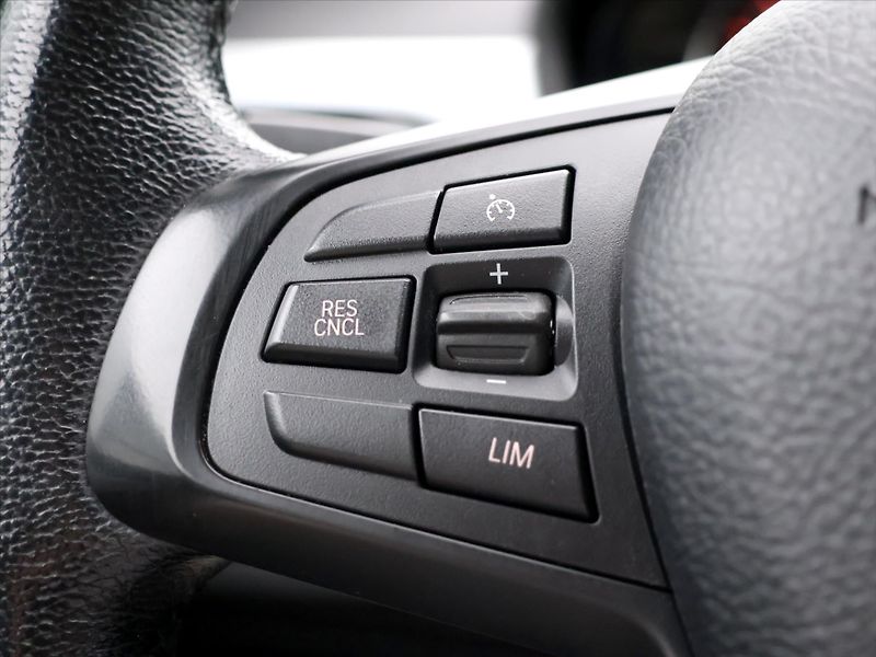 BMW X1 1,5 18i sDrive Advantage - fotka 18 z 32