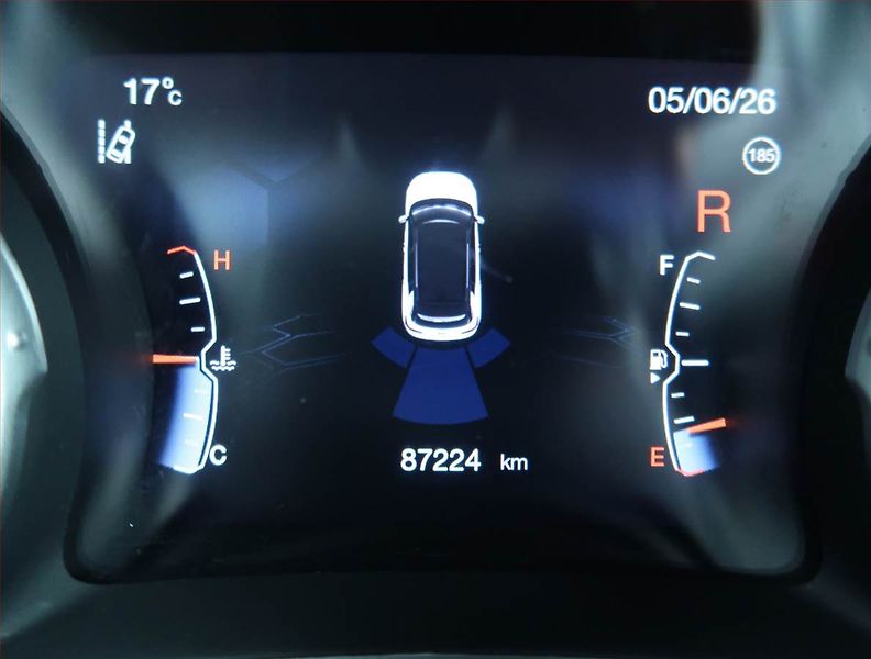 Jeep Compass (2019) 1.4 MultiAir, 4X4, Automat - fotka 19 z 21