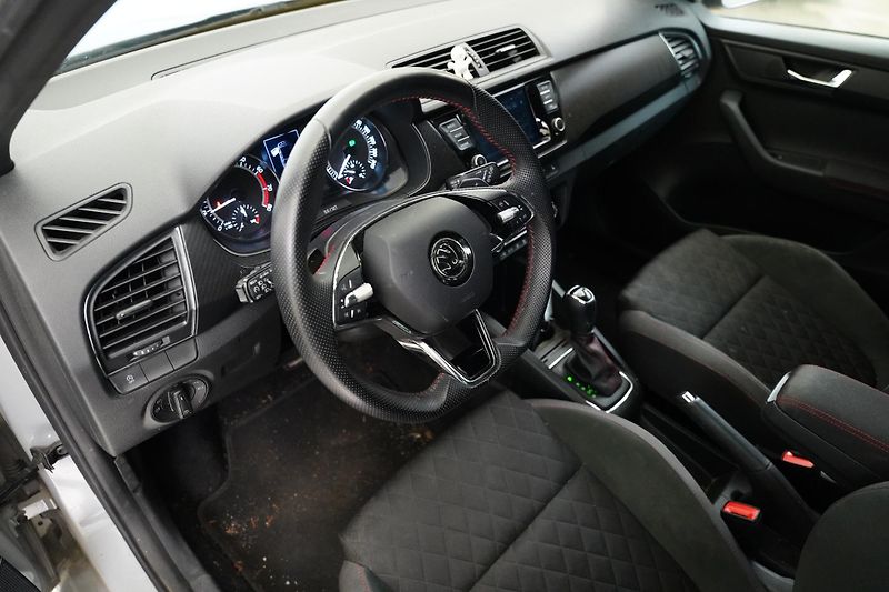 Škoda Fabia - fotka 5 z 6