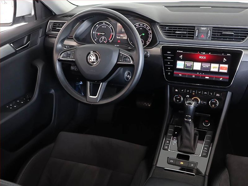 Škoda Superb (2018) 2.0 TDI, Automat, Kůže, Navi - fotka 7 z 25