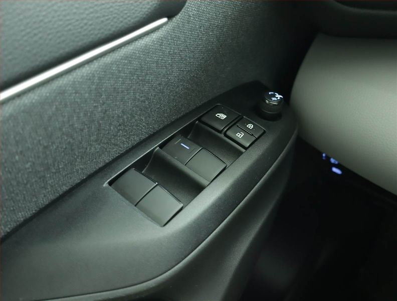 Toyota Yaris Cross (2022) 1.5 VVT-iE - fotka 16 z 16