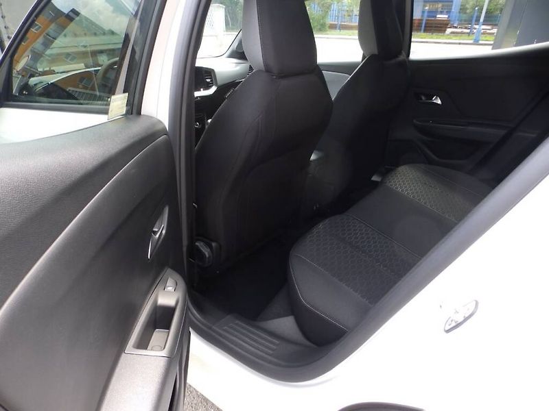 Opel Mokka (2026) Edition 1.2 TURBO (100kW) - fotka 12 z 30
