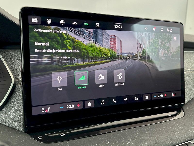 Škoda Octavia (2025) Combi 1.5TSI 110kW Top Selecti - fotka 14 z 34