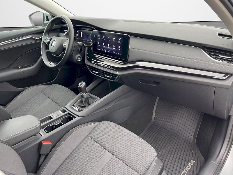 Škoda Octavia (2022) 1.5 TSI 110kW Style Plus combi - fotka 23 z 34