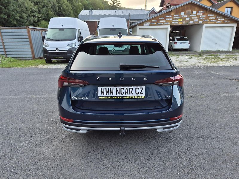 Škoda Octavia Combi Scout TDi 147kw DSG 4x4 - fotka 8 z 49