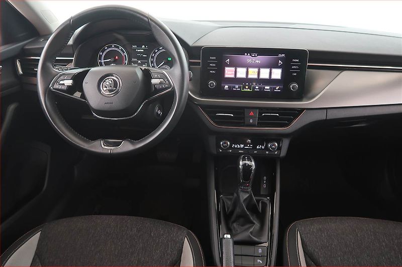 Škoda Scala (2023) 1.5 TSI, Automat, ČR,1.maj - fotka 7 z 16