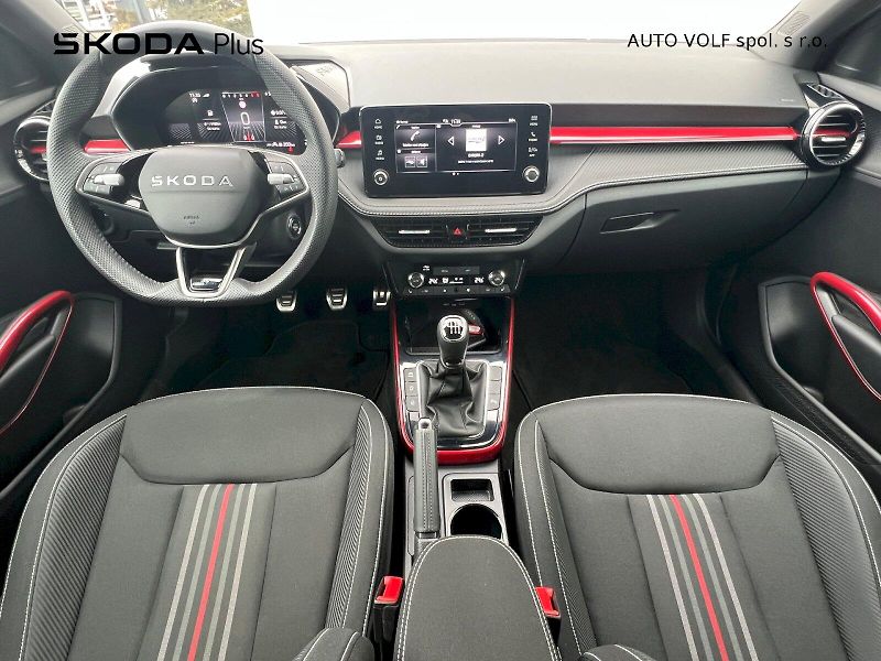 Škoda Fabia (2025) Monte Carlo 1.0 TSI 85 kW 6°ma - fotka 5 z 33
