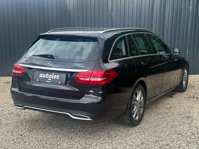Mercedes-Benz Třídy C 200d AVNTGARDE - fotka 10 z 24