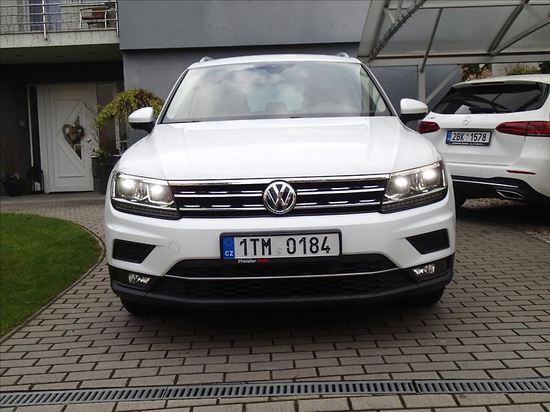 Volkswagen Tiguan 2,0 ČR, 4x4, Tažné - fotka 2 z 73