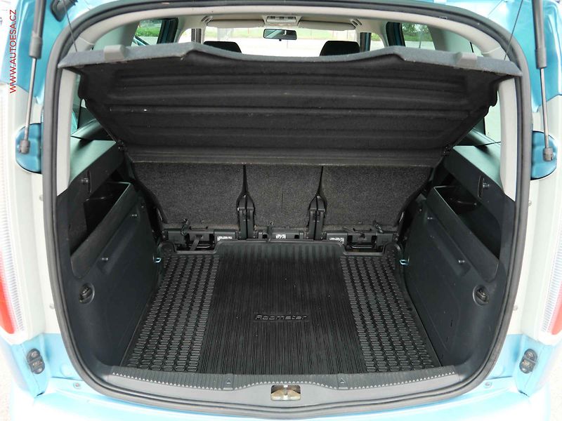 Škoda Roomster (2012) 1.2 TSI, 1.maj,ČR, Ambition - fotka 7 z 15
