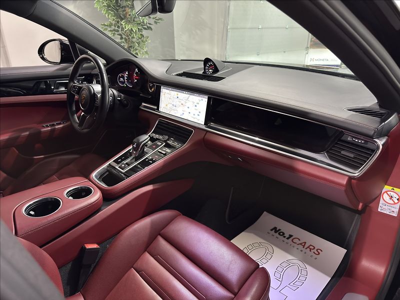 Porsche Panamera 4,0   4S 421HP APPROVED 27 SOF - fotka 21 z 37