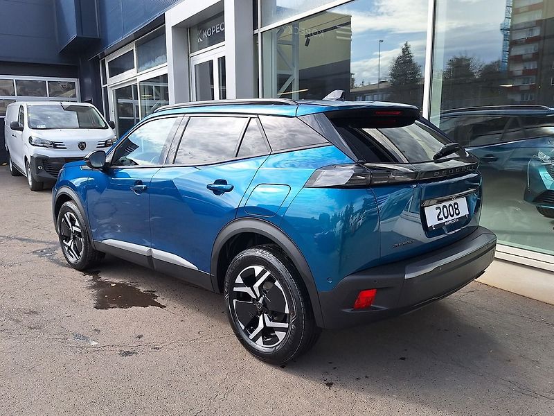 Peugeot 2008 (2026) ALLURE 1.2 TURBO 100k MAN6 - fotka 4 z 16