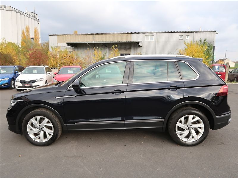 Volkswagen Tiguan 2,0 TDi,110kW,Elegance,ČR,4x4 - fotka 6 z 28