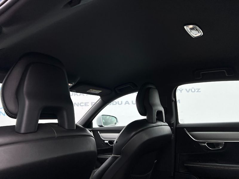 Volvo S90 (2018) D5 AWD R-design Polestar ČR - fotka 24 z 44