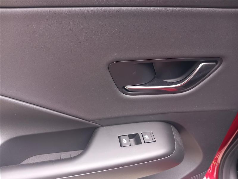 Hyundai Kona 1,6 4X4 DCT N-LINE PREMIUM - fotka 19 z 26