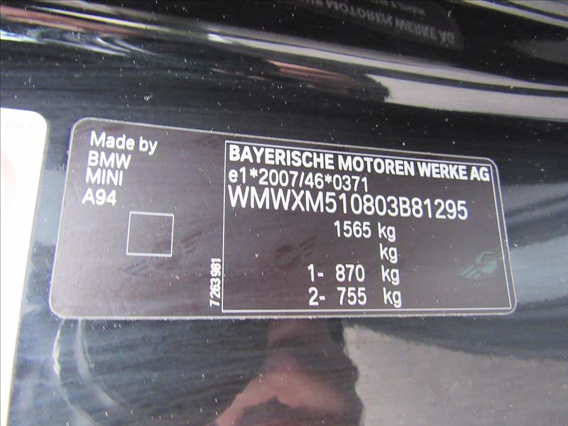 Mini Cooper 1,5 i 100kW - fotka 34 z 34
