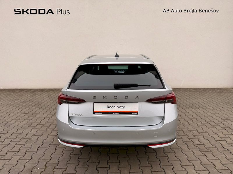 Škoda Octavia (2024) COMBI TOP SELECTION 2,0 TDI 11 - fotka 6 z 33