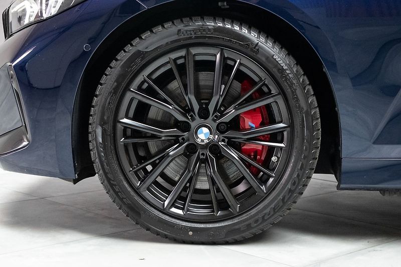 BMW Řada 3 320d xD ///MSPORT*ZÁRUKA*ČR 1M - fotka 35 z 42