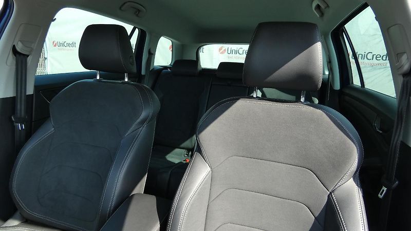 Škoda Kodiaq 2.0 TDI 110 kW Style 4x4 DSG - fotka 7 z 26